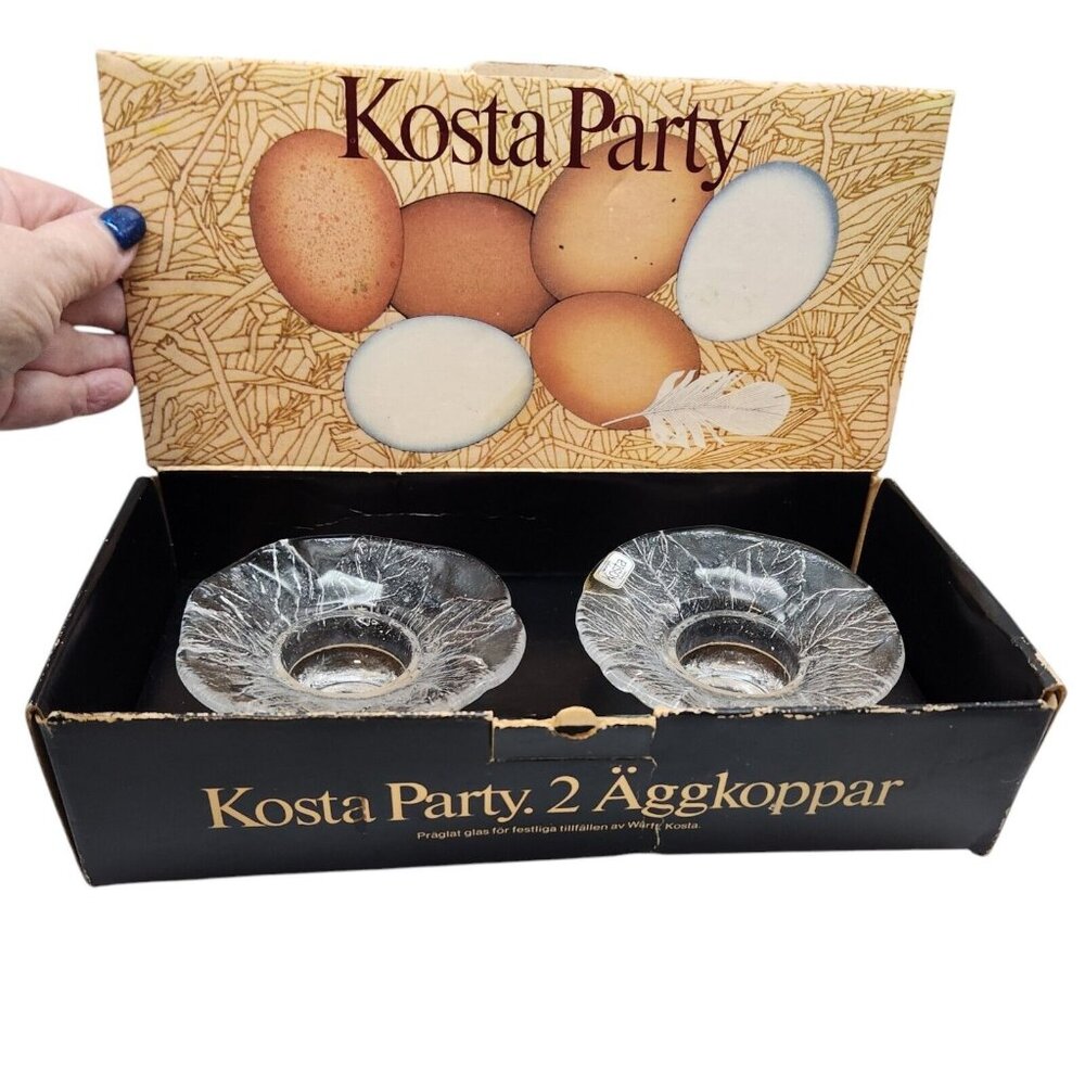 Vintage Kosta Party 2 Egg Cups Crystal Leaf Pattern Easter Ostara Made in Sweden